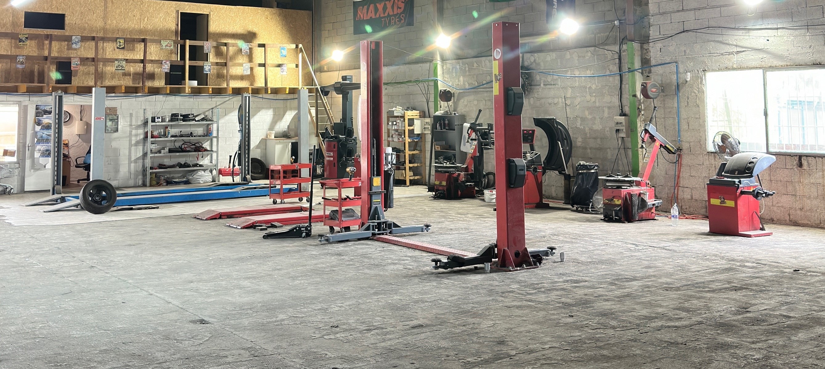 Atelier Dépot Pneu Aigues-Vives